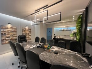 Hub empresarial: por que crescer sozinho ficou ultrapassado