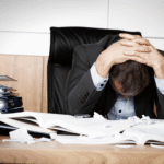 O problema não é a equipe. É o empresário sobrecarregado.